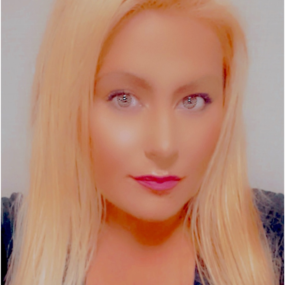 Meet your Posher, Lacy